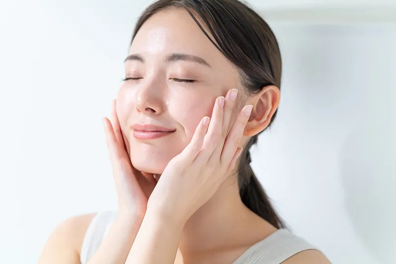浮腫みや凝り固まってるお肌に整顔セラピー!神戸市のエステサロン「bisMaquillage」